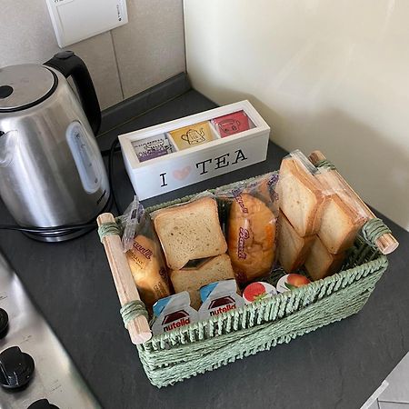 フィウミチーノDomusbeaアパートメント エクステリア 写真